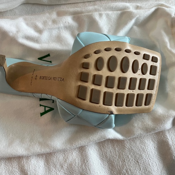 Bottega Veneta Lido Mules - Picture 5 of 6